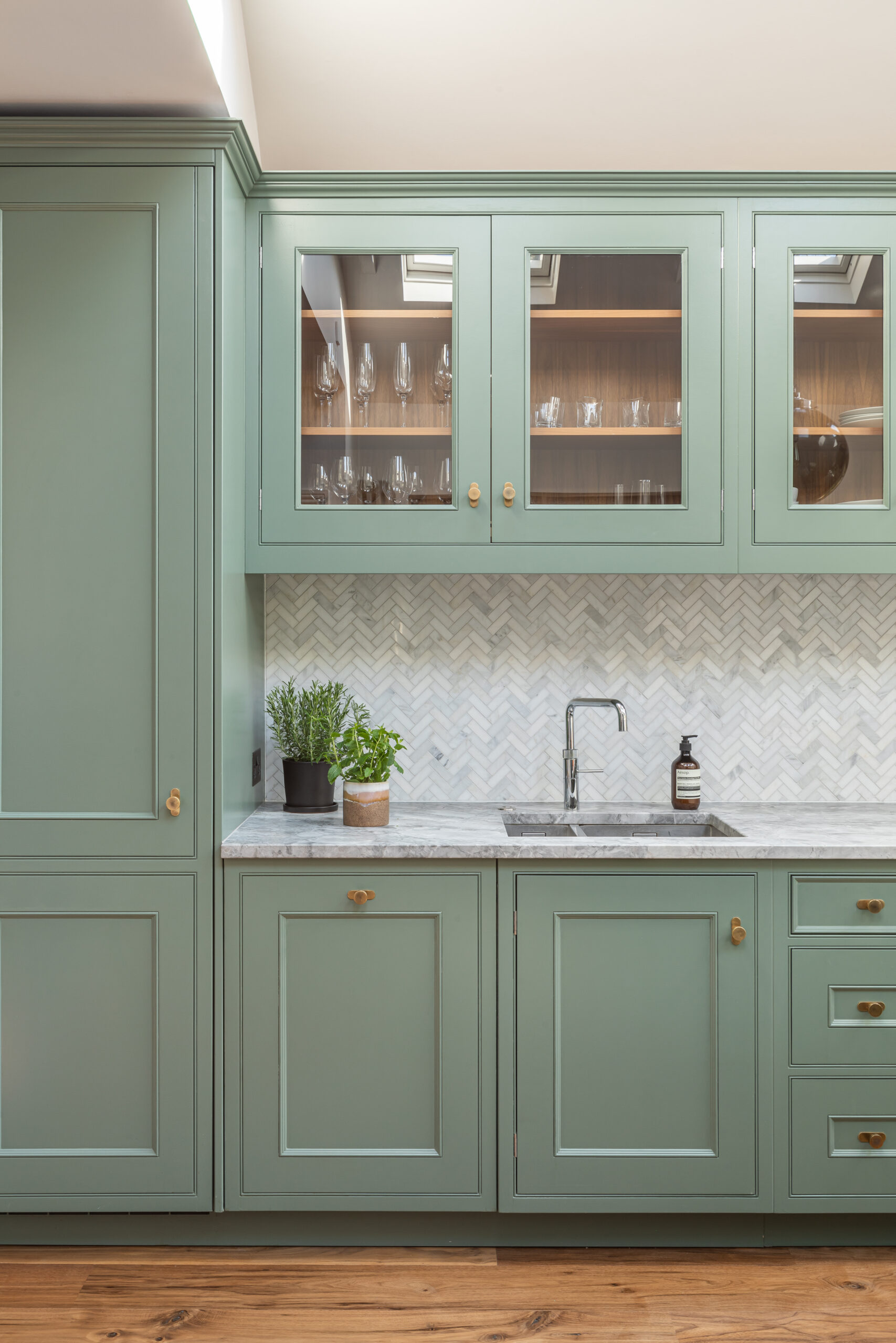 otta design green kitchen